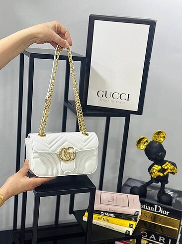 Beden çeşitli Renk Gucci