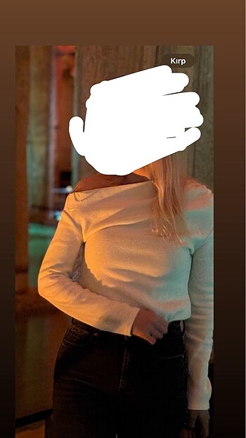 Zara omzu açık bluz