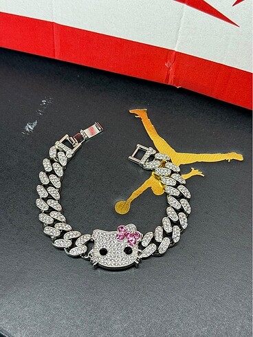Hello Kitty Chain Bileklik