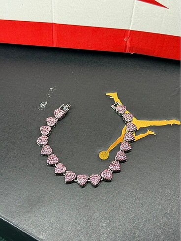 pembe kalpli chain bileklik