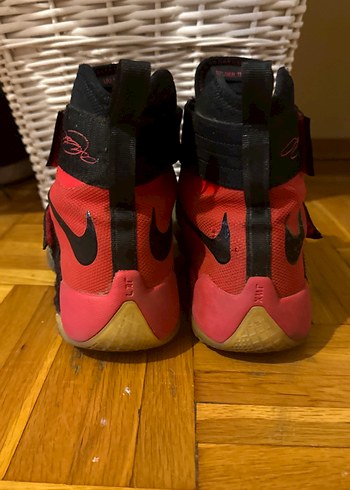 44-45 Jordan Kırmızı Siyah Kayışlı Basketbol Ayakkabısı - Görsel 3