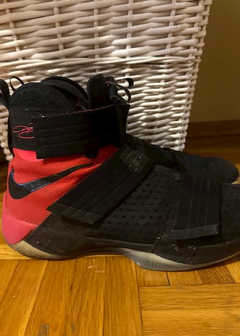 44-45 Jordan Kırmızı Siyah Kayışlı Basketbol Ayakkabısı - Görsel 4