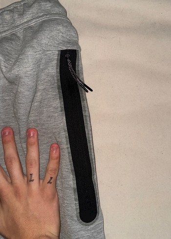 Nike  Tech ilk sezon Gri - Görsel 5