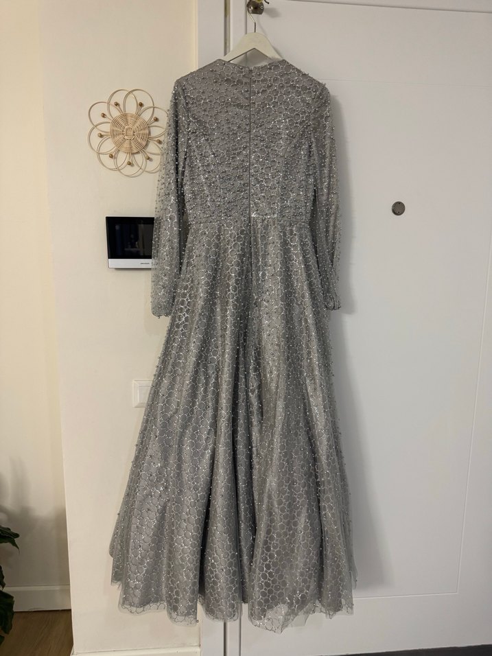 Uzun Gri Kadın Abiye Elbise - Görsel 5