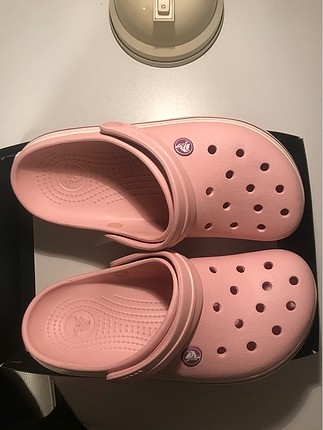 Pembe tertemiz crocs