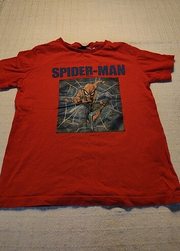 8 Yaş Beden pembe Renk Spiderman tişört 