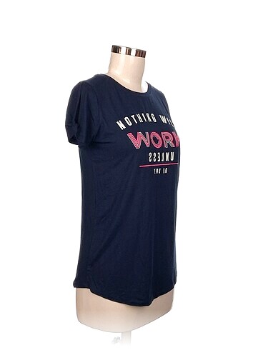 LC Waikiki T-shirt %70 İndirimli. - Görsel 2