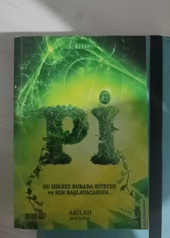 Beden Renk Azra Kohen Akilah Serisi 3 Kitap Seti