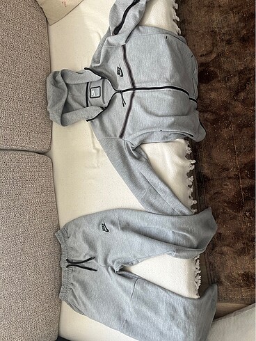 NİKE TECH FLEECE