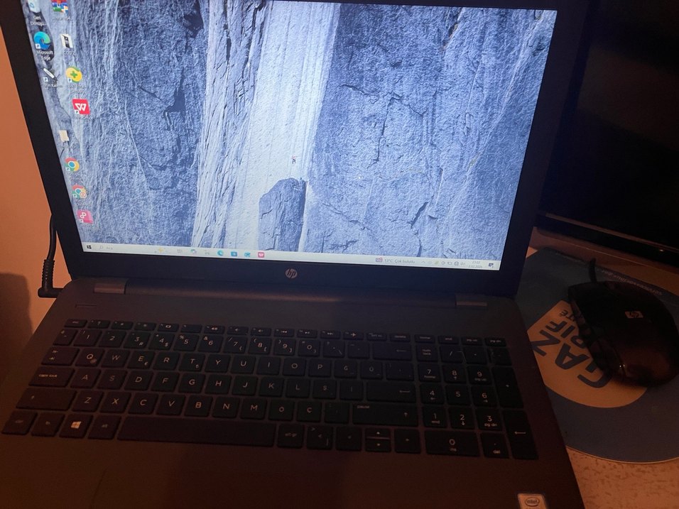 Kahverengi HP Laptop - Görsel 3