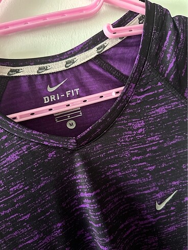 Nike Tişört