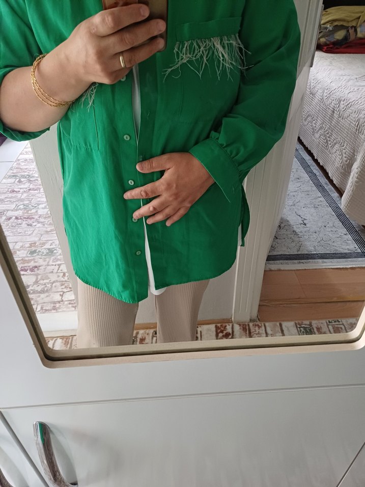 Düğmeli Uzun Kollu Yeşil Salaş Gömlek - Görsel 3