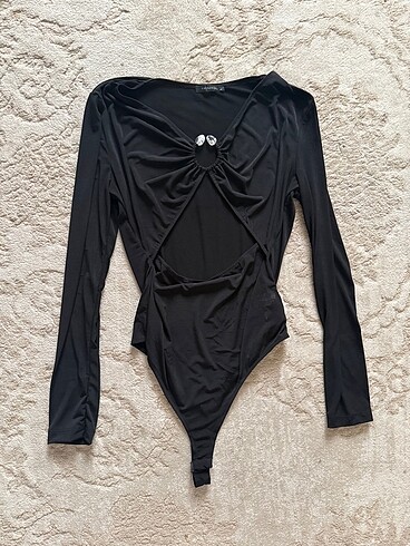Taşlı çıt çıtlı body
