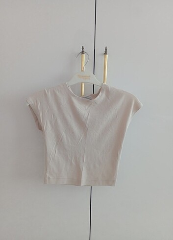 Zara crop