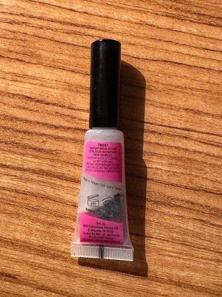 NYX Parlak Pembe Dudak Parlatıcısı - Görsel 2