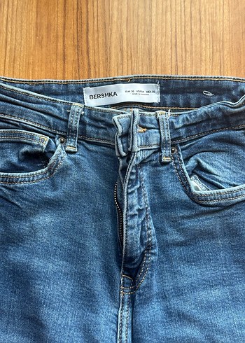 BERSHKA Kadın Mavi Kemerli Denim Pantolon
