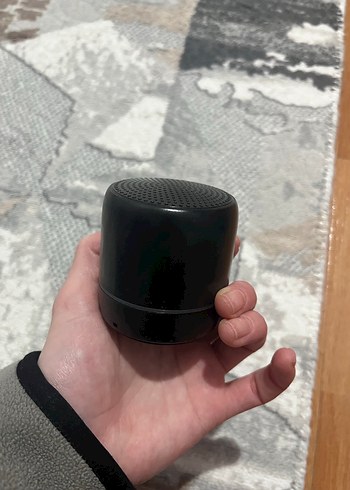 Kompakt Siyah Bluetooth Hoparlör - Görsel 5
