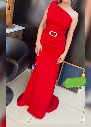 Kırmızı Drapeli Uzun Abiye Elbise - Görsel 4