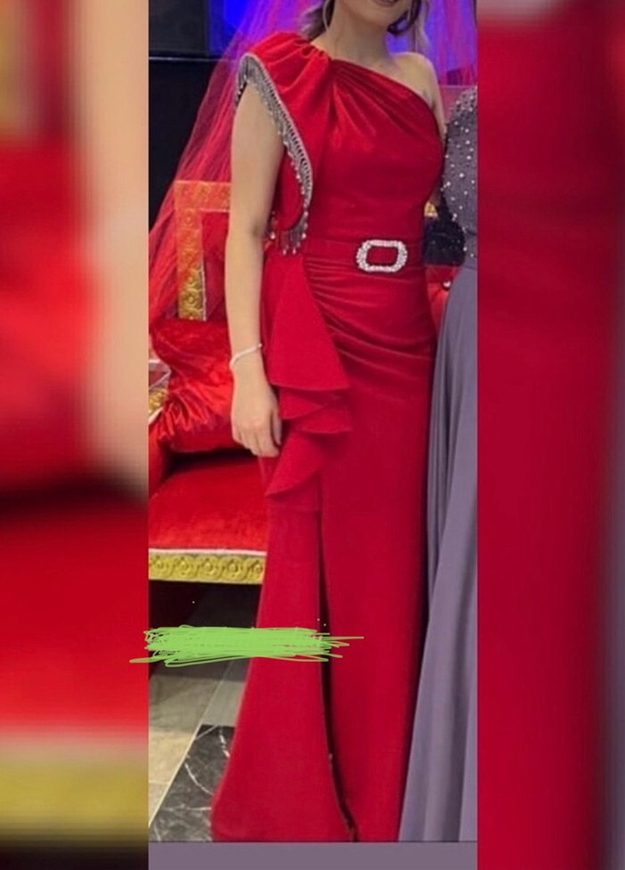 Kırmızı Drapeli Uzun Abiye Elbise - Görsel 5