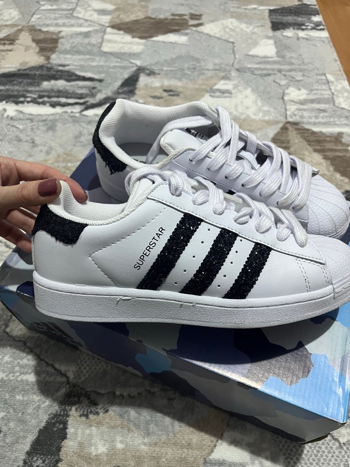 Adidas Kadın Spor Ayakkabı - Görsel 4