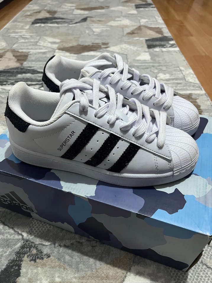 Adidas Kadın Spor Ayakkabı - Görsel 5