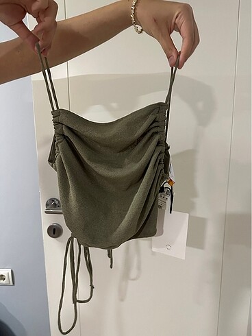 Pull crop askılı