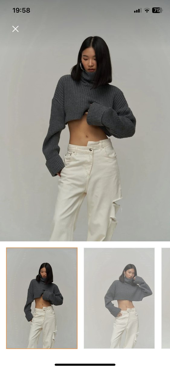 Gri Örme Boğazlı Crop Kazak - Görsel 2