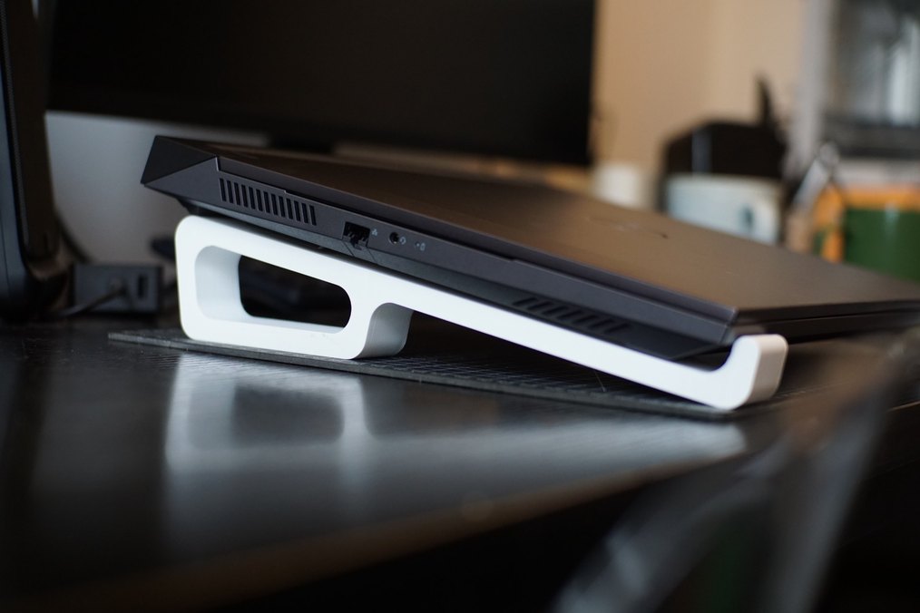 Beyaz Renkli Dizüstü Bilgisayar Standı - Görsel 3