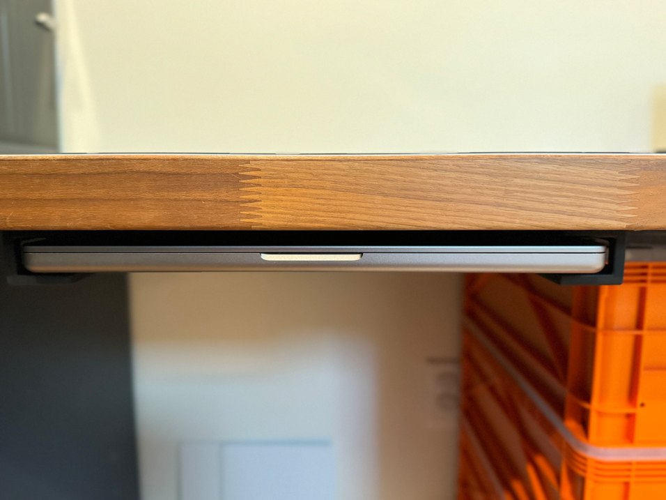 Masa Altı Laptop Tutucu  - Görsel 4