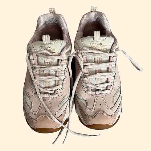 Skechers