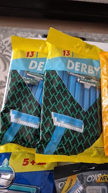 Bic Body Derby Banyo Arkao Banyo Gillette Blue 2 - Görsel 3