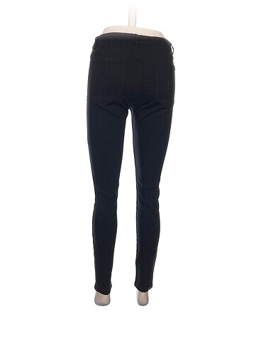 40 Beden Bershka Jean / Kot %70 İndirimli.