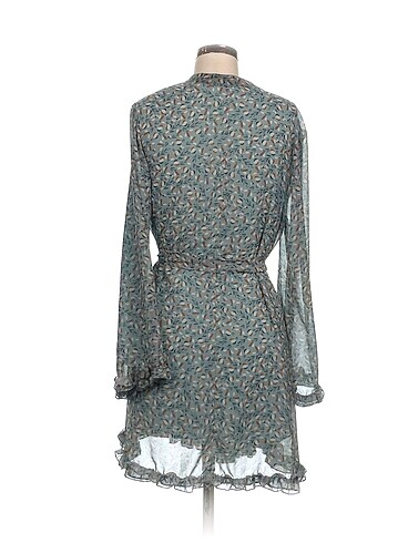 38 Beden Vintage Love Kısa Elbise %70 İndirimli.