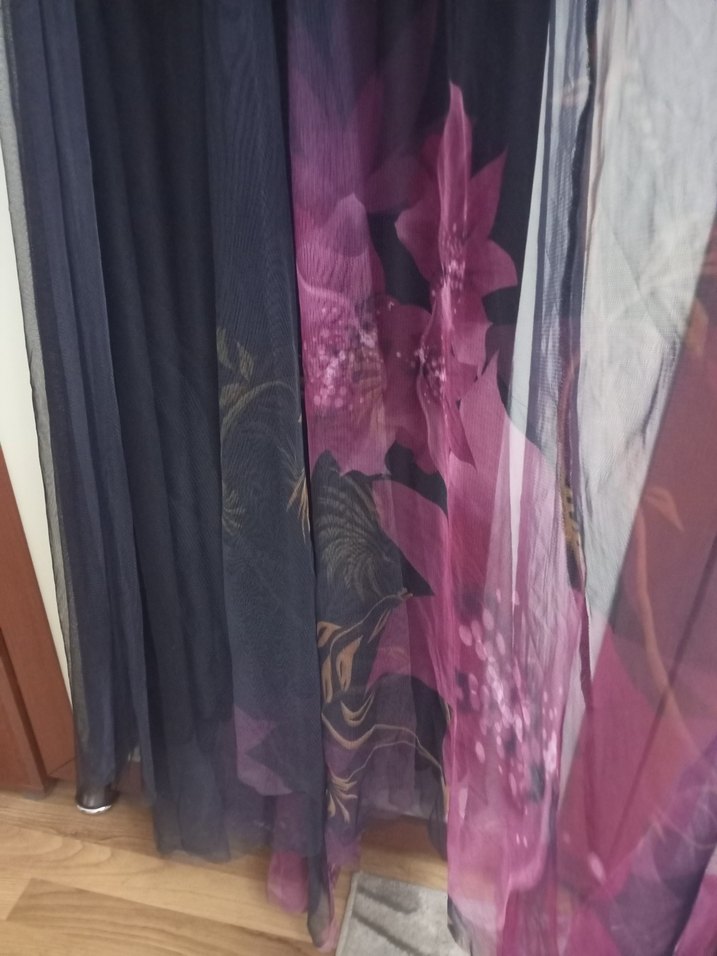 Mor V Yaka Uzun Drapeli Gece Elbisesi - Görsel 4