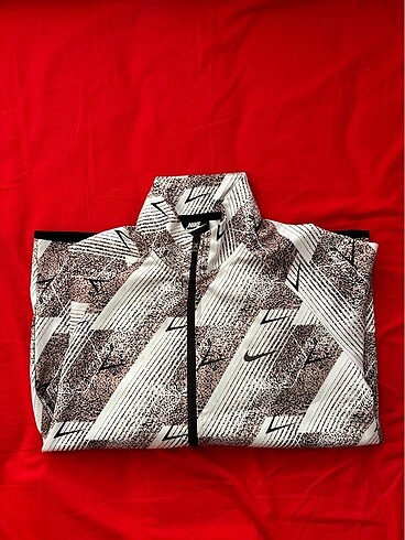 Nike spor hırka - Görsel 6