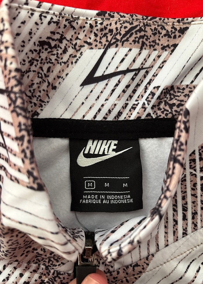 Nike spor hırka - Görsel 3