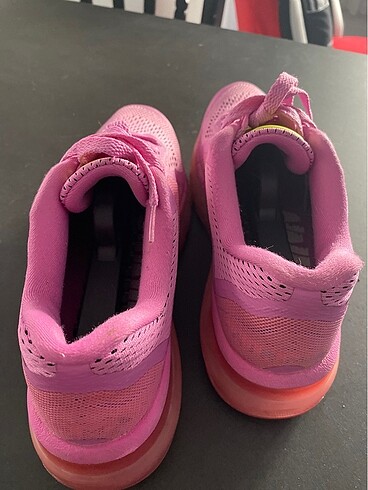 37 Beden Nike Spor ayakkabı