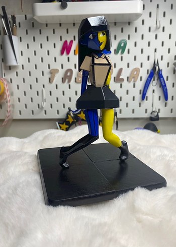 Ena - 16 cm Figür