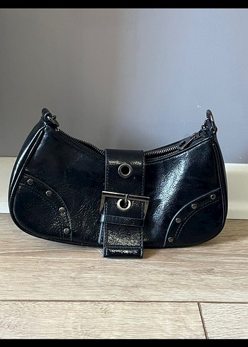 Pull&Bear Kemer Tokalı Siyah Deri Çanta - Görsel 2