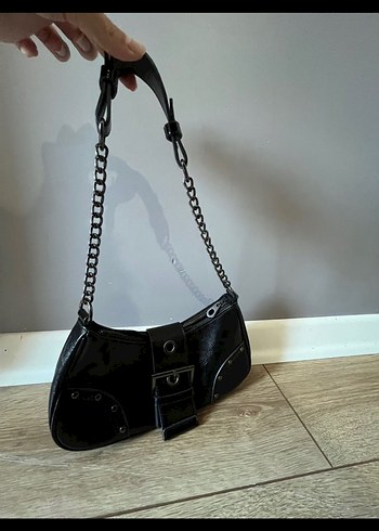 Pull&Bear Kemer Tokalı Siyah Deri Çanta - Görsel 3