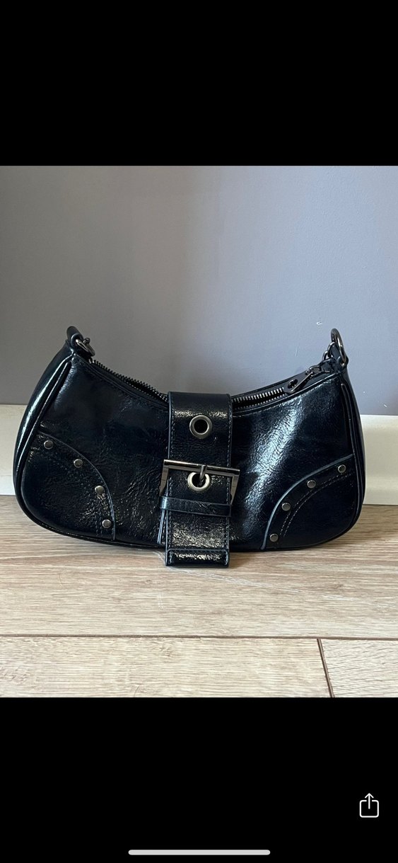 Pull&Bear Kemer Tokalı Siyah Deri Çanta - Görsel 2