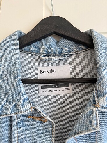 xs Beden Bershka kot ceket