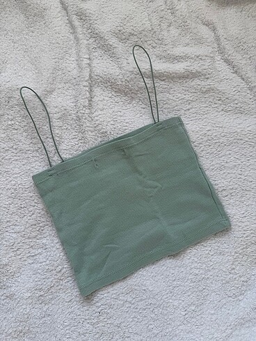 Pull and Bear PB crop
