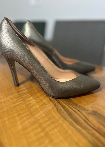 Kadın Gri Rugan Yılan Desenli Stiletto - Görsel 4