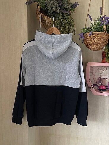 Diğer Çok Temiz Kapüşonlu Sweatshirt