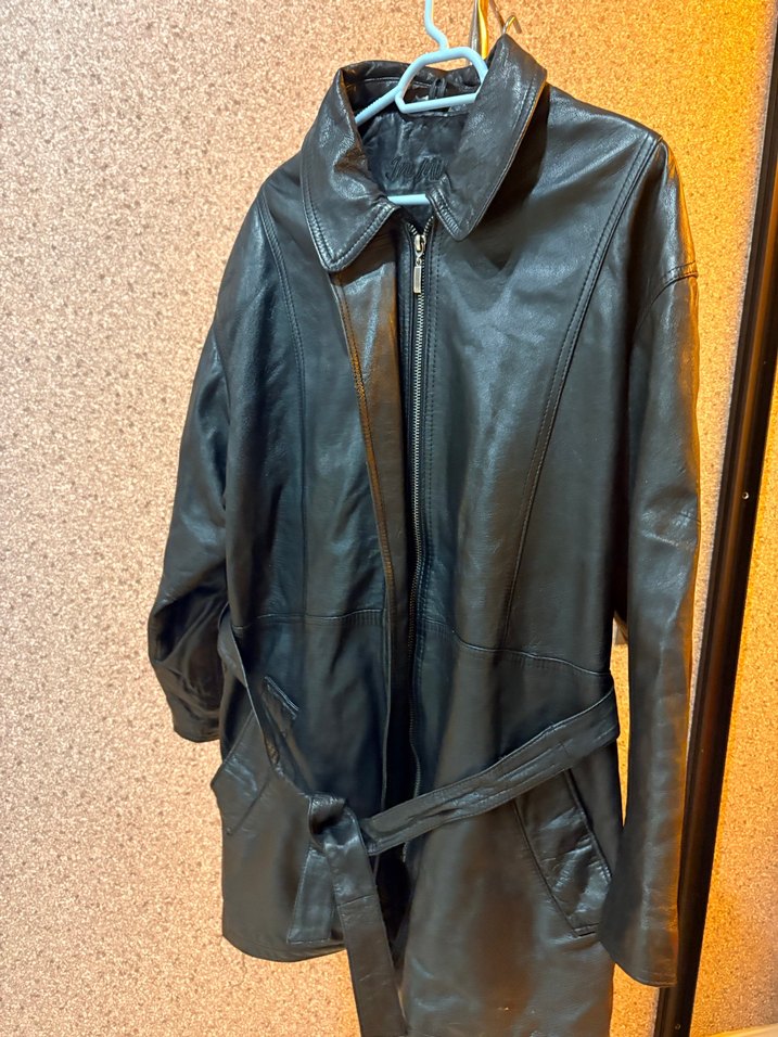 Kadın Siyah Deri Kemerli Ceket - Görsel 2