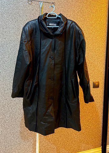 Düğmeli Siyah Uzun Deri Ceket - Görsel 2