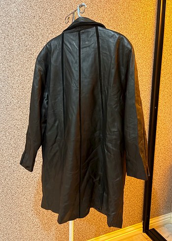 Düğmeli Siyah Uzun Deri Ceket - Görsel 4
