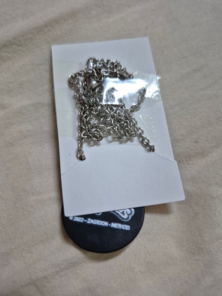 Renkli Ladybug Zincir Detaylı Anahtarlık - Görsel 2