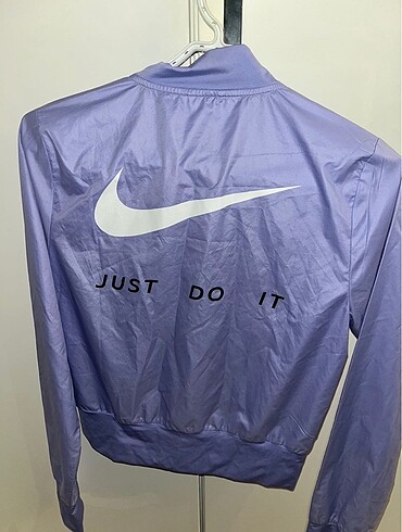 Nike lila nike ceket